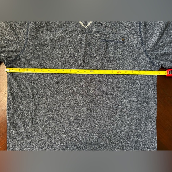 DISTORTION Men's Blue V-Neck Shirt SIZE XL - Picture 6 of 8